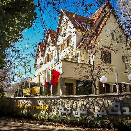 Hotel Perce Neige Ifrane  Bagian luar foto