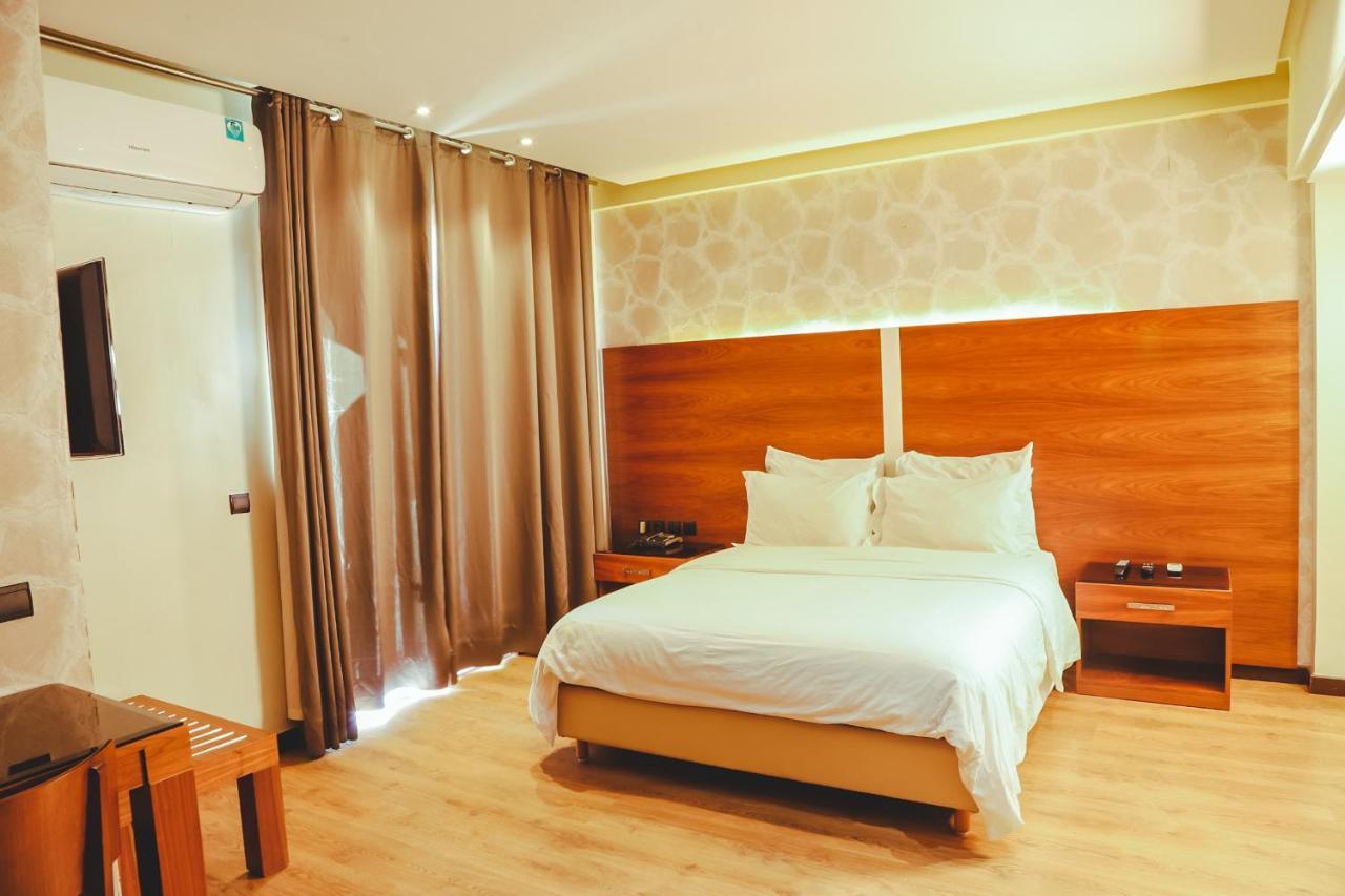 Hotel Perce Neige Ifrane  Bagian luar foto